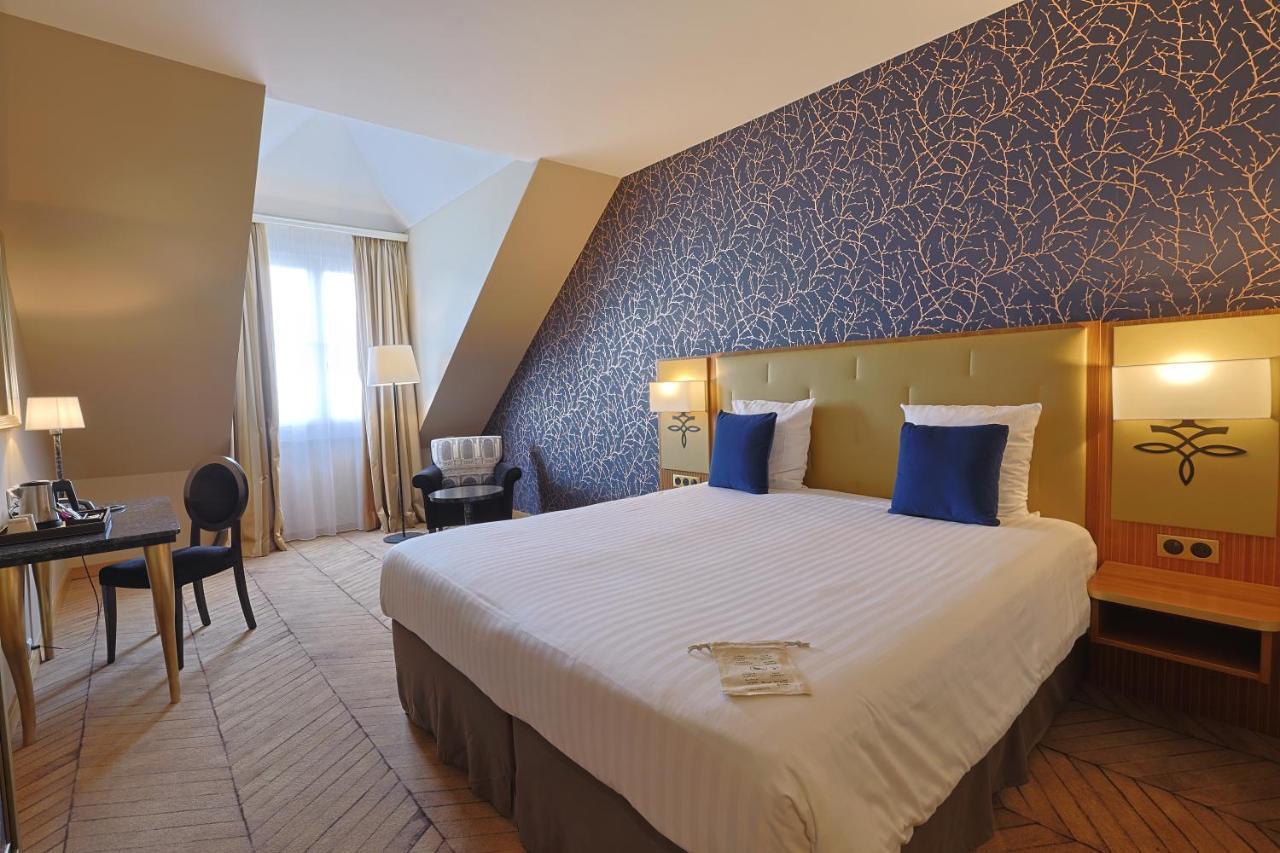 Suite 2 Rooms,1287039295:JPEG